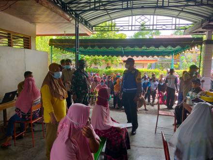 VAKSINASI COVID - 19 DESA PAKIS